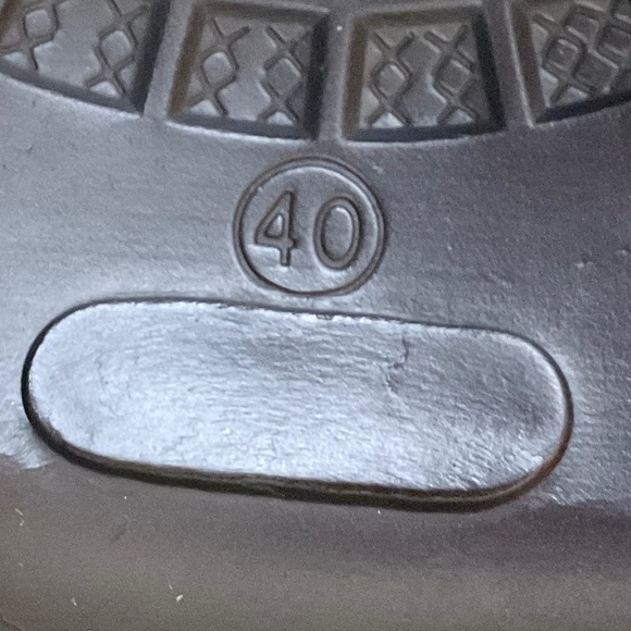 Too Cute Stuffed Animal Slides Size 10 US / 40 - Picture 7 of 16